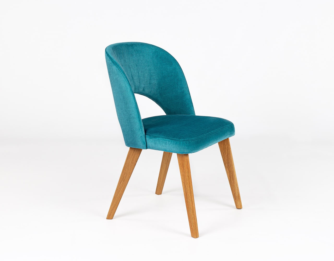 Купить простые стулья деревянные в Москве в интернет-магазине «Мебель Софи»